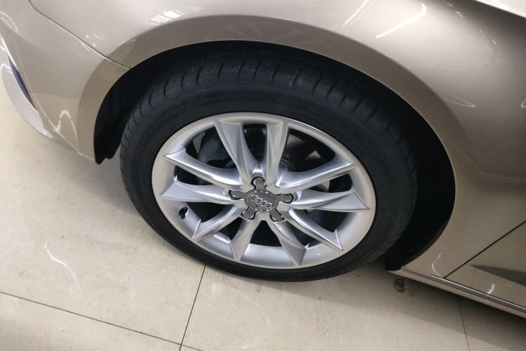 奥迪A3 2016款 Sportback 35 TFSI 风尚型车身外观6007