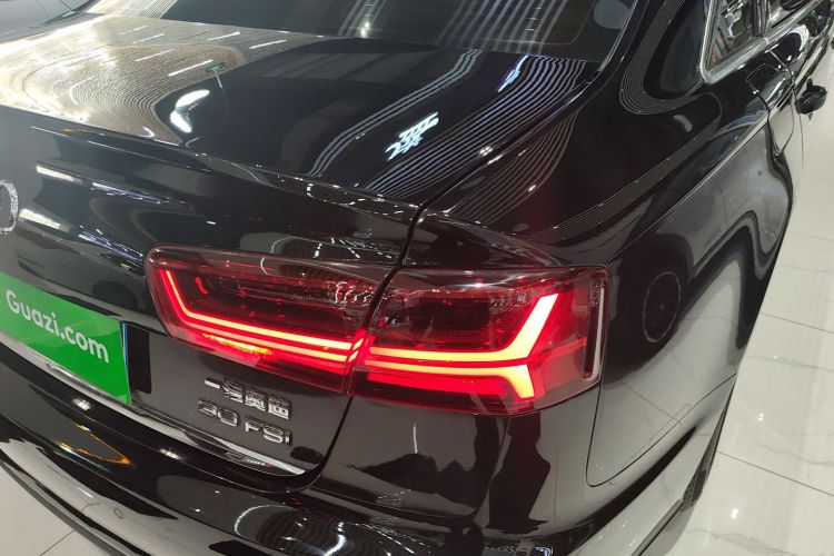 奥迪A6L 2017款 30 FSI 技术型车身外观6006