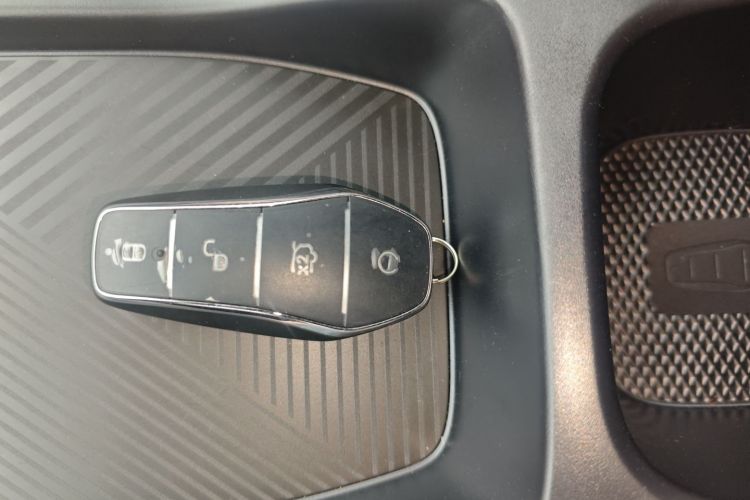 比亚迪 海鸥 2025款 305km 活力版中控内饰11