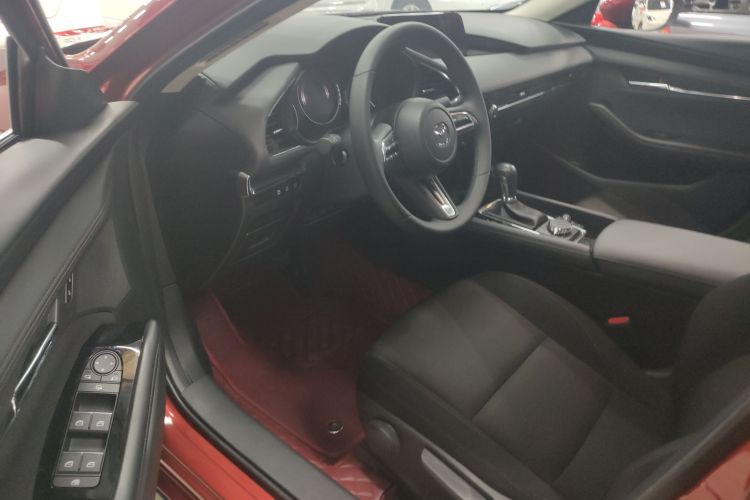 马自达3 昂克赛拉 2023款 2.0L 自动质炫版中控内饰19