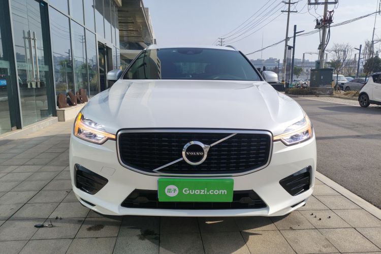 沃尔沃XC60 2019款 T5 四驱智远运动版 国VI车身外观2
