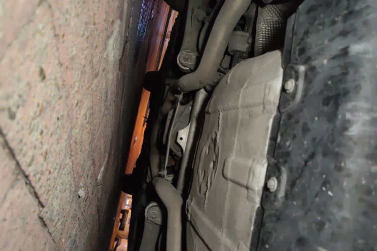 宝马5系(进口) 2011款 535i 领先运动型局部细节9009