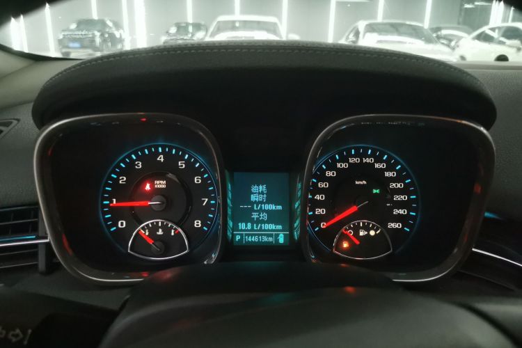 雪佛兰 迈锐宝 2014款 2.0L 自动豪华版中控内饰14