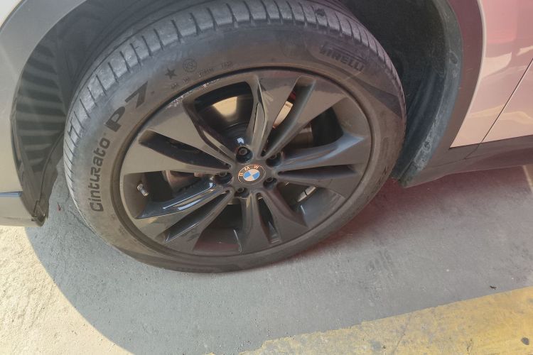 宝马X1 2020款 sDrive20Li 时尚型车身外观6007