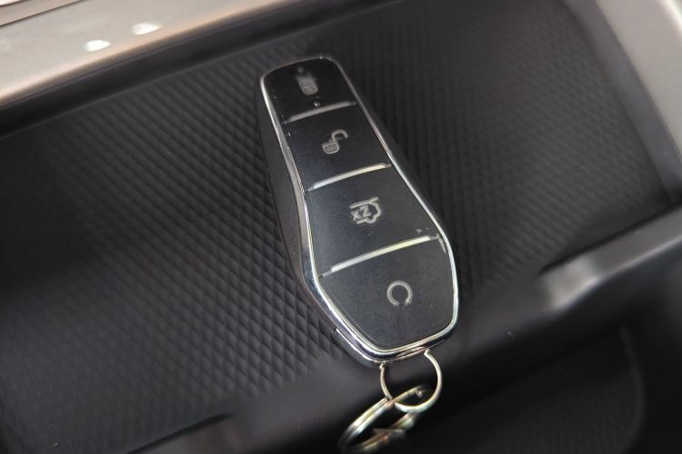 比亚迪 海豚 2025款 智驾版 420km 自由版中控内饰11