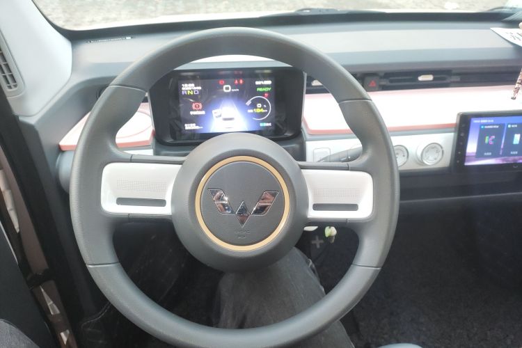 五菱汽车 宏光MINIEV 2022款 GAMEBOY 200km 玩乐款 磷酸铁锂中控内饰13