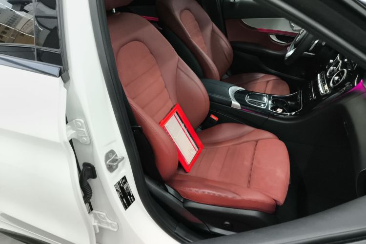 奔驰C级 2020款 改款 C 260 运动版局部细节41