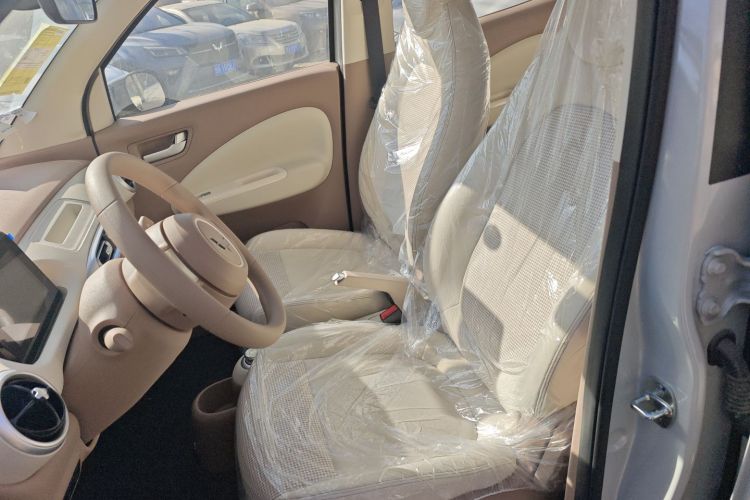 五菱汽车 宏光MINIEV 2025款 四门版 进阶款中控内饰19