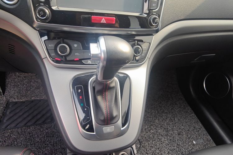 哈弗H6 2017款 红标 运动版 1.5T 自动两驱豪华型中控内饰18