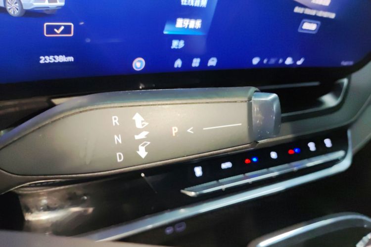 别克E5 2023款 臻享标准续航版中控内饰18