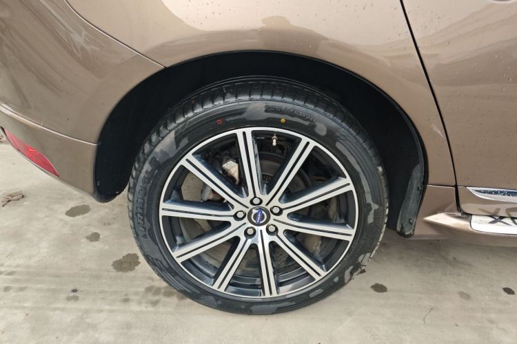 沃尔沃XC60 2015款 T6 AWD 智越版车身外观6006