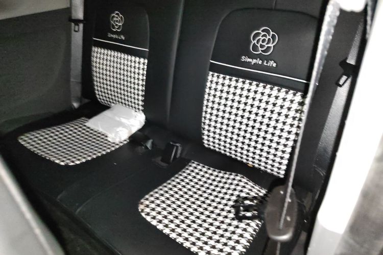 五菱汽车 宏光MINIEV 2022款 马卡龙臻享款 磷酸铁锂中控内饰21