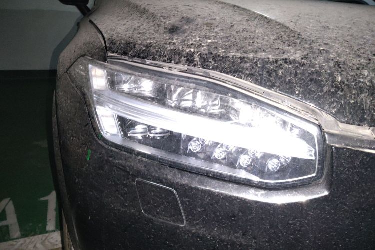 沃尔沃XC90新能源 2018款 E驱混动 T8 智尊版 7座车身外观6006