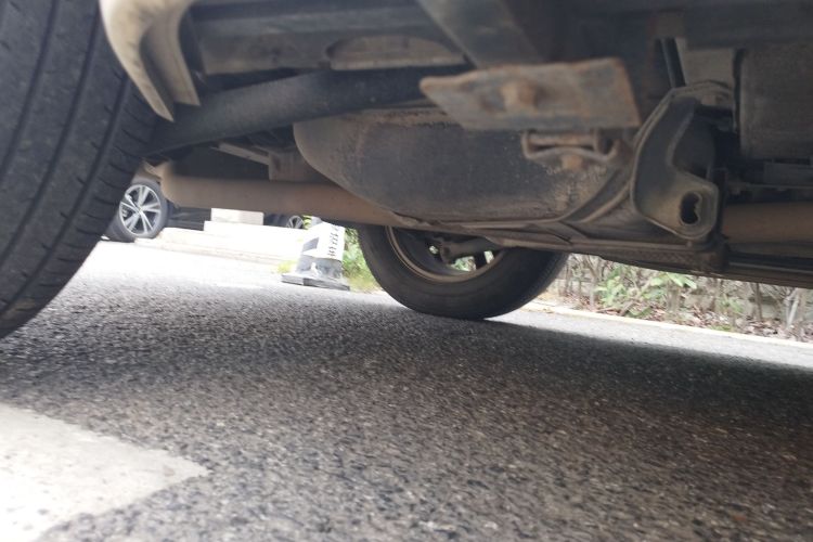 路虎 神行者2 2013款 2.2T SD4 SE柴油版局部细节9002