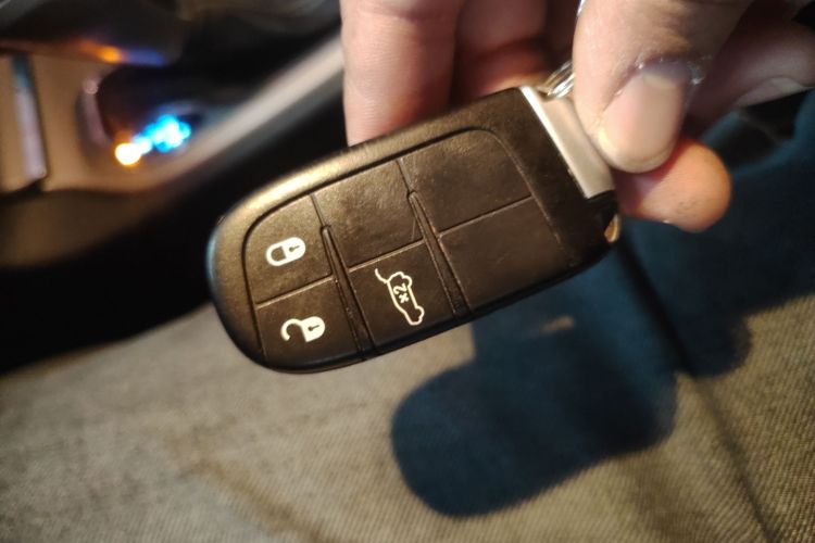 Jeep 大切诺基(进口) 2017款 3.0L 舒享导航版中控内饰11