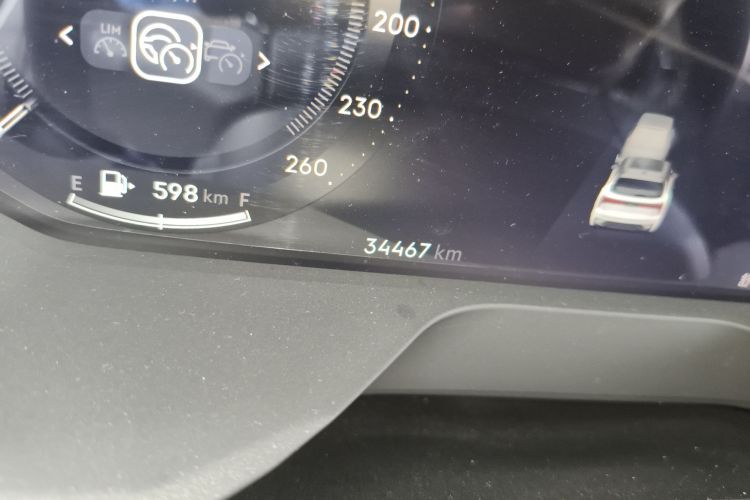 领克01 2023款 2.0TD 两驱亚运版中控内饰15