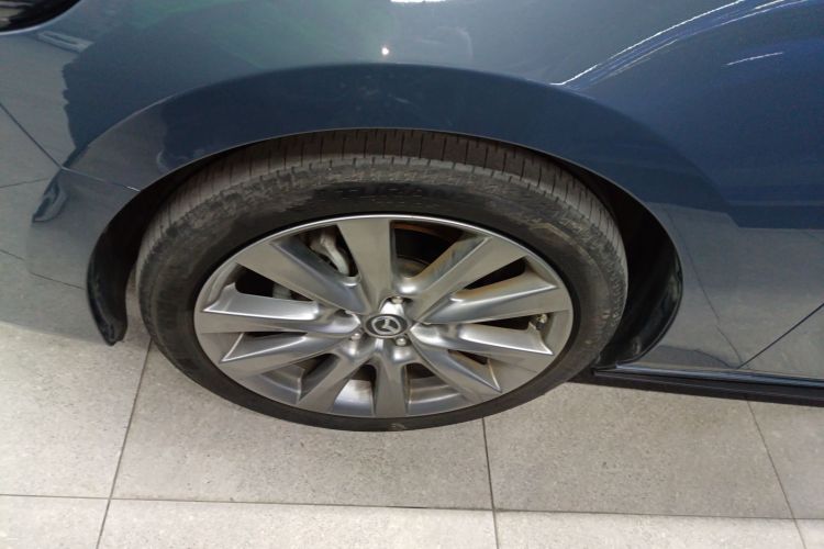 马自达3 昂克赛拉 2023款 2.0L 自动质臻版车身外观6007