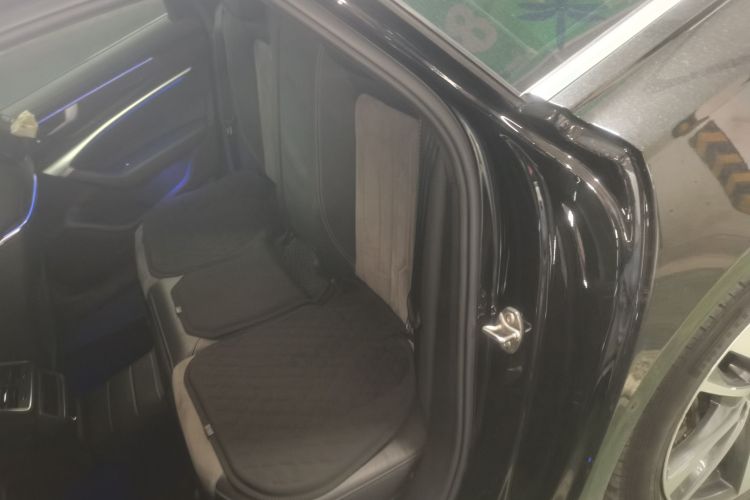 奥迪A6L 2021款 40 TFSI 豪华动感型中控内饰7004