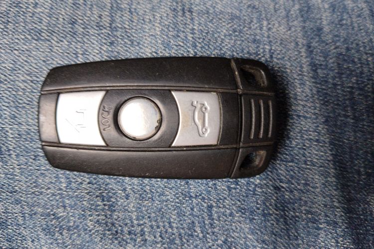 宝马X1 2013款 sDrive18i 时尚型中控内饰11