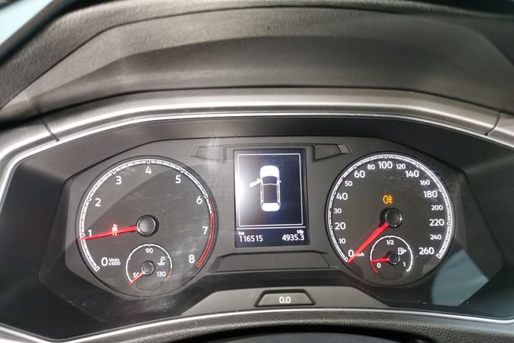 大众 T-ROC探歌 2019款 230TSI DSG两驱进取型 国VI局部细节14