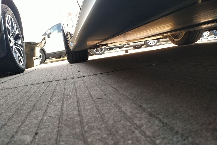 特斯拉 Model Y 2021款 标准续航后驱版局部细节9002