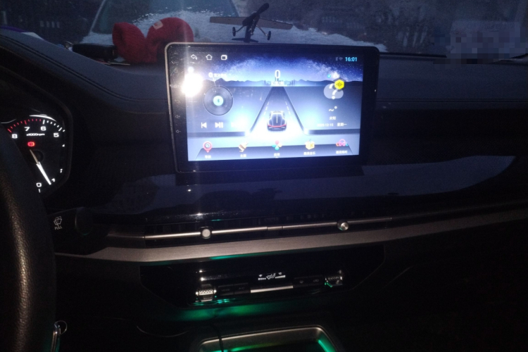 五菱汽车 五菱佳辰 2022款 1.5L 手动乐享精英型中控内饰16