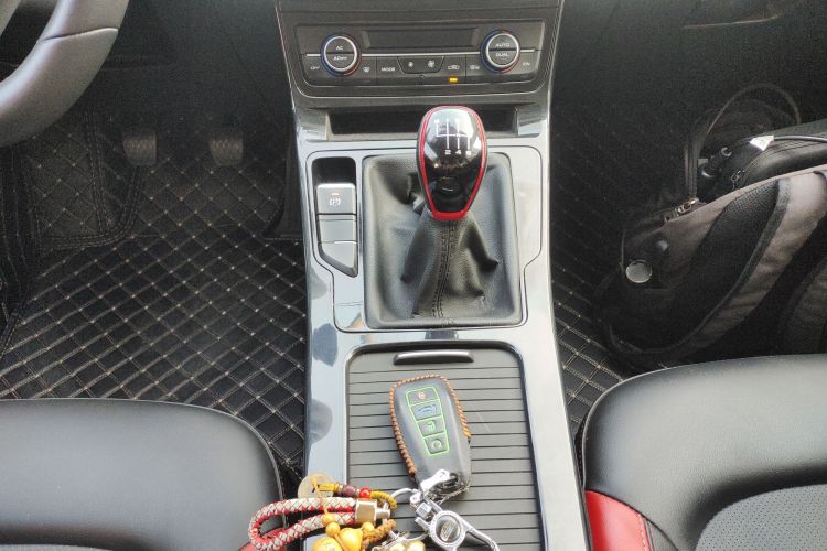 吉利汽车 帝豪GS 2020款 1.4T 手动雅中控内饰18
