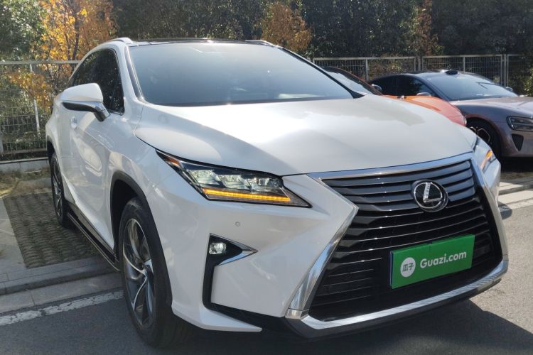 雷克萨斯RX 2016款 300 四驱典雅版 国V车身外观3