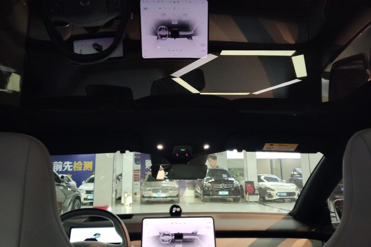 蔚来ET5 2025款 75kWh中控内饰22