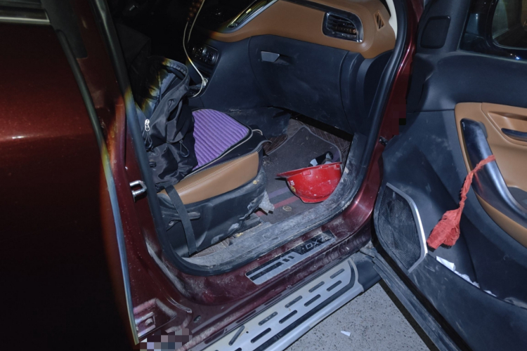 东南DX7 2015款 1.5T 自动豪华型局部细节9005