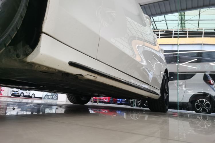 奔驰C级 2021款 C 260 星耀臻藏版局部细节9002