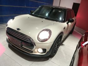 MINI Clubman 2016款 改款 1.5T COOPER