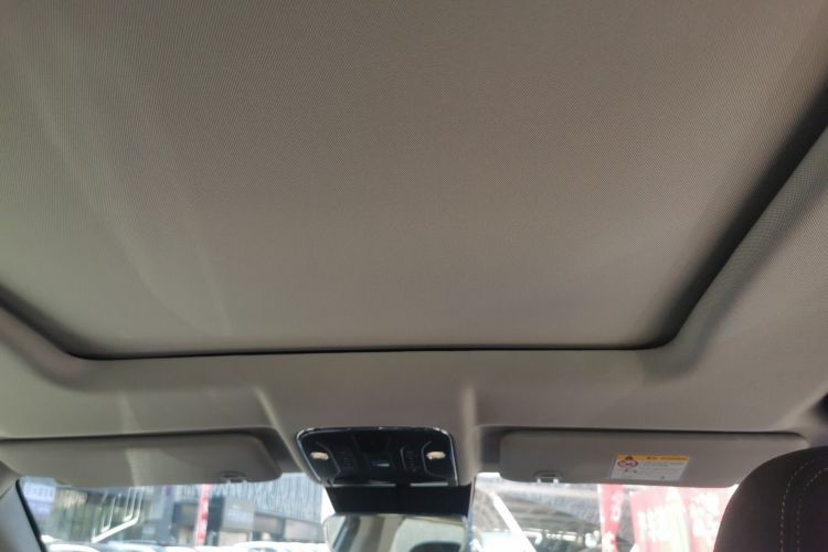 捷途山海L7 2024款 1.5T 120km ULTRA 7座中控内饰22