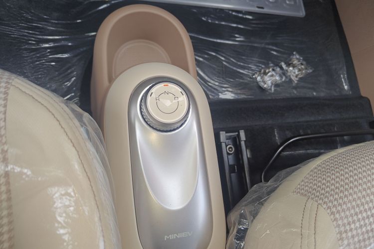 五菱汽车 宏光MINIEV 2025款 四门版 进阶款局部细节18