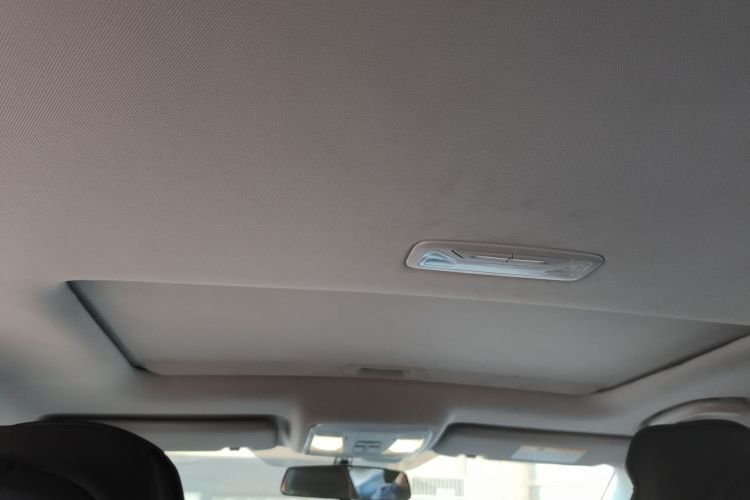 长安 逸动 2020款 PLUS 1.6L GDI 手动豪华型中控内饰22