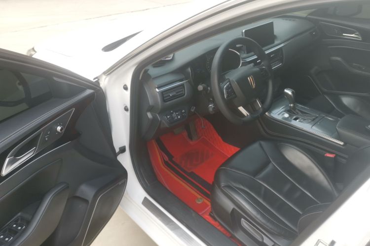 红旗H5 2019款 30TD 灵动版中控内饰20