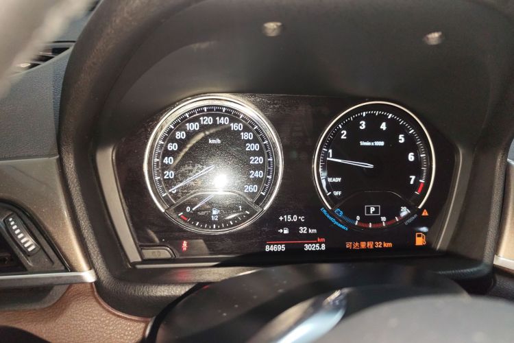 宝马X1 2019款 xDrive20Li 尊享型中控内饰14