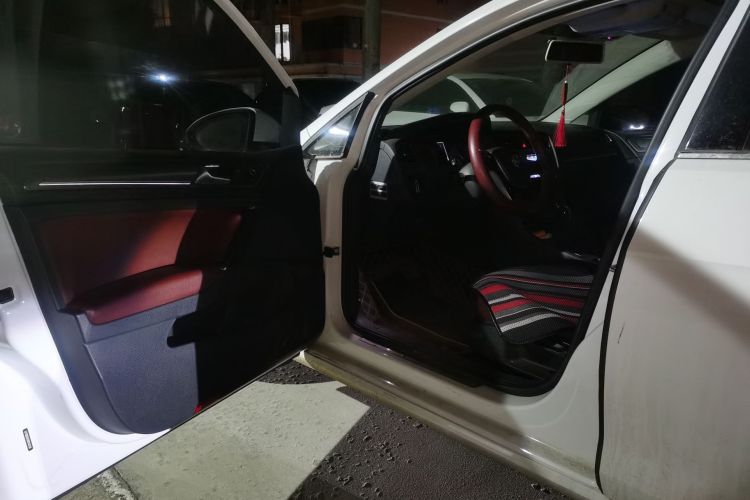 大众 高尔夫 2016款 1.6L 自动舒适型中控内饰20