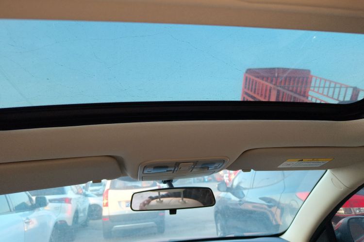 长安 逸动 2016款 1.6L 手动风尚型中控内饰22