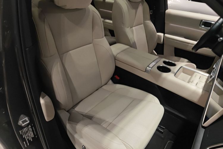 理想汽车 理想L6 2024款 Pro局部细节41