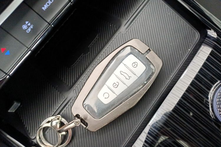 吉利汽车 星越L 2024款 2.0TD 高功自动两驱天际版中控内饰11