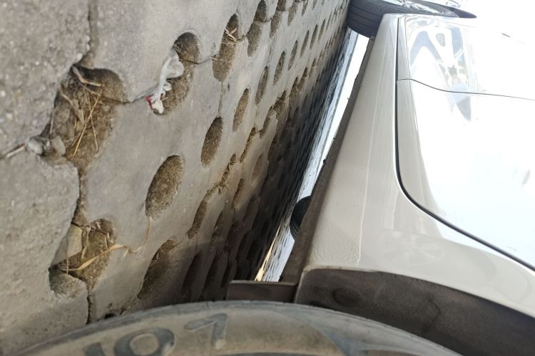 现代 悦动 2018款 1.6L 自动悦目版GL 国VI局部细节9002