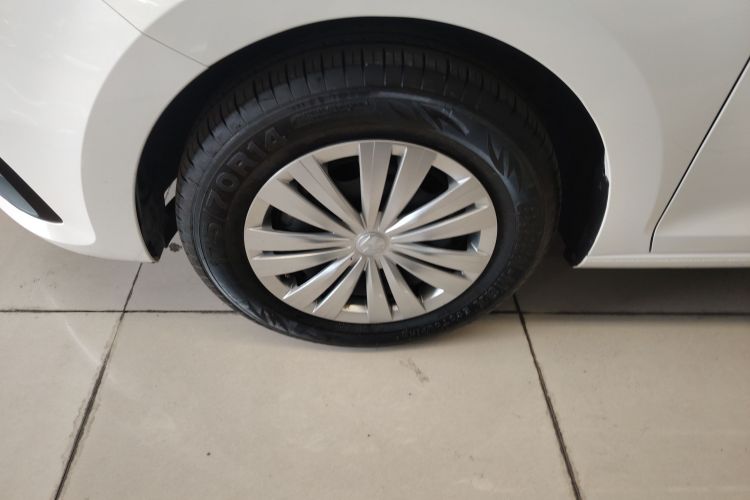 大众 桑塔纳 2021款 1.5L 自动风尚版车身外观6002