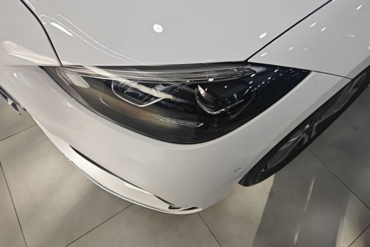 奔驰C级 2022款 改款 C 200 L 运动版局部细节36