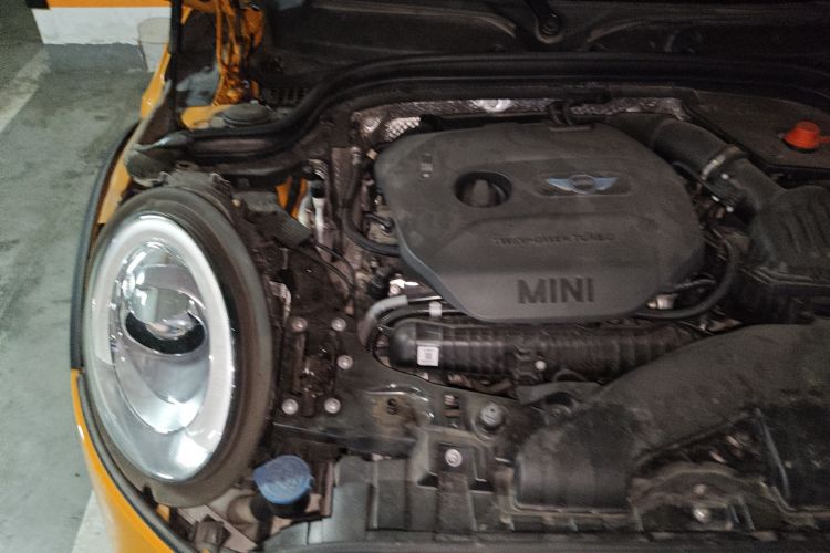 MINI 2016款 2.0T COOPER S 先锋派 五门版局部细节9003