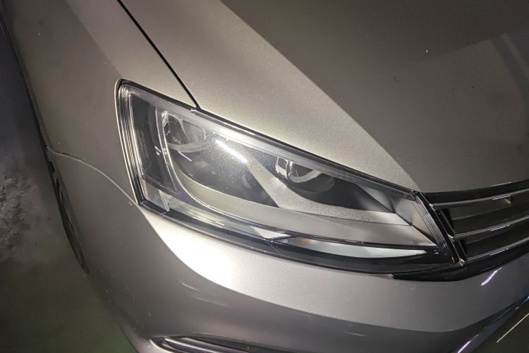 大众 速腾 2018款 1.6L 自动舒适型车身外观8