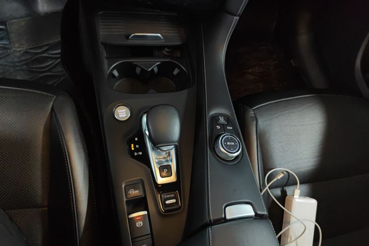 英菲尼迪QX50 2020款 2.0T 四驱菁英版中控内饰18