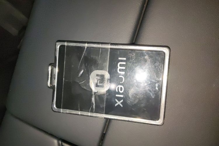 小米汽车 小米SU7 2024款 四驱超长续航高阶智驾Max版中控内饰7001