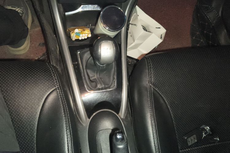 本田 凌派 2015款 1.8L 手动豪华版中控内饰18