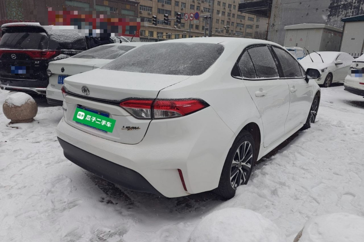 丰田 雷凌 2023款 TNGA 1.5L CVT进取版车身外观7